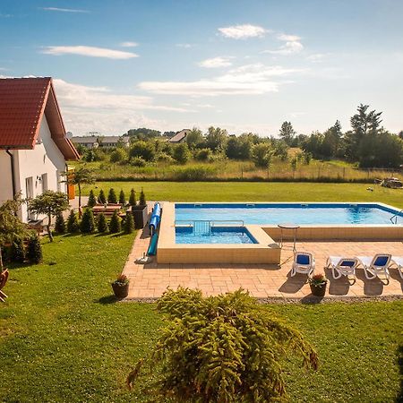 Aqua Fun Domki Z Basenem Дарлово Экстерьер фото